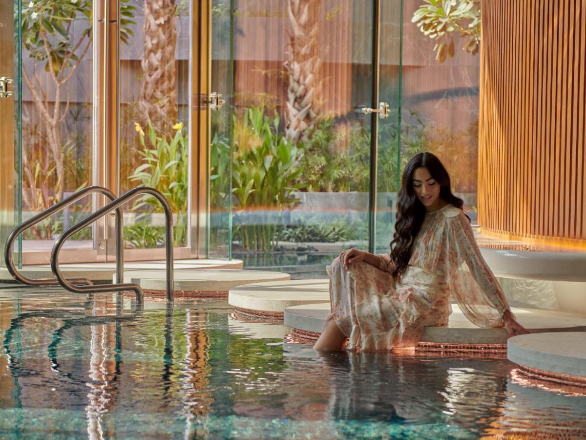 Grand Hyatt Kuwait Hotel Kuwait City Exterior foto Spa at The St Regis Maldives Vommuli