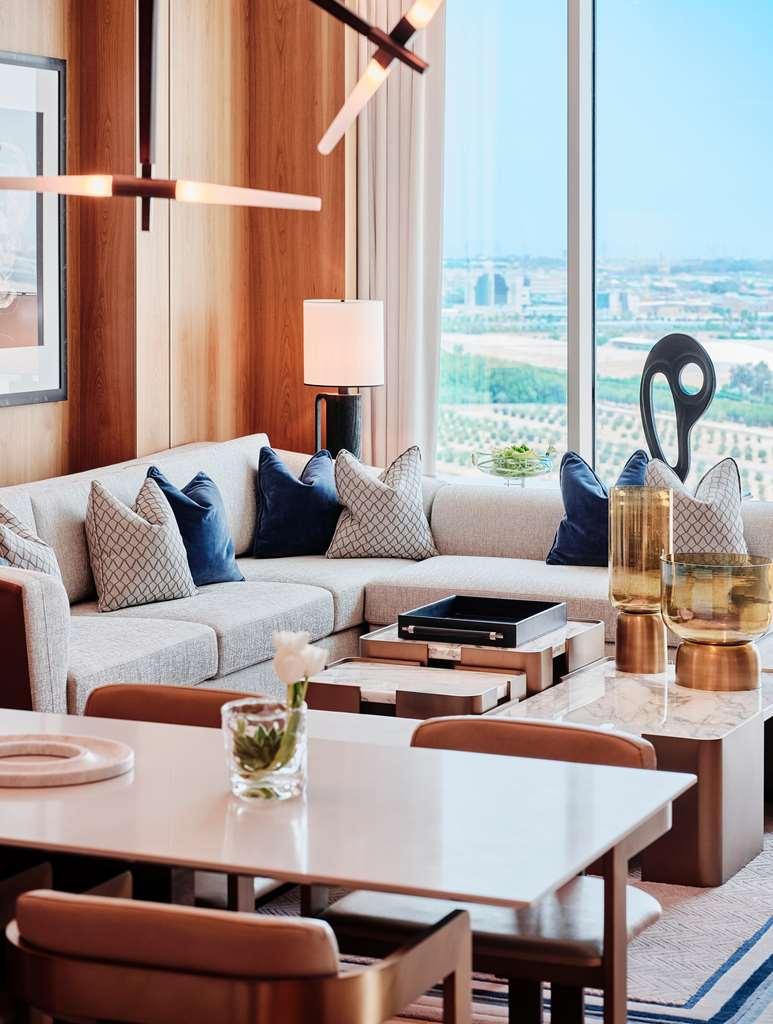 Grand Hyatt Kuwait Hotel Kuwait City Cameră foto The living room of a three-bedroom residence